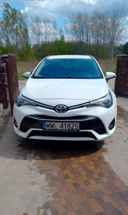 Toyota Avensis cena 58000 przebieg: 149000, rok produkcji 2016 z Warszawa małe 277